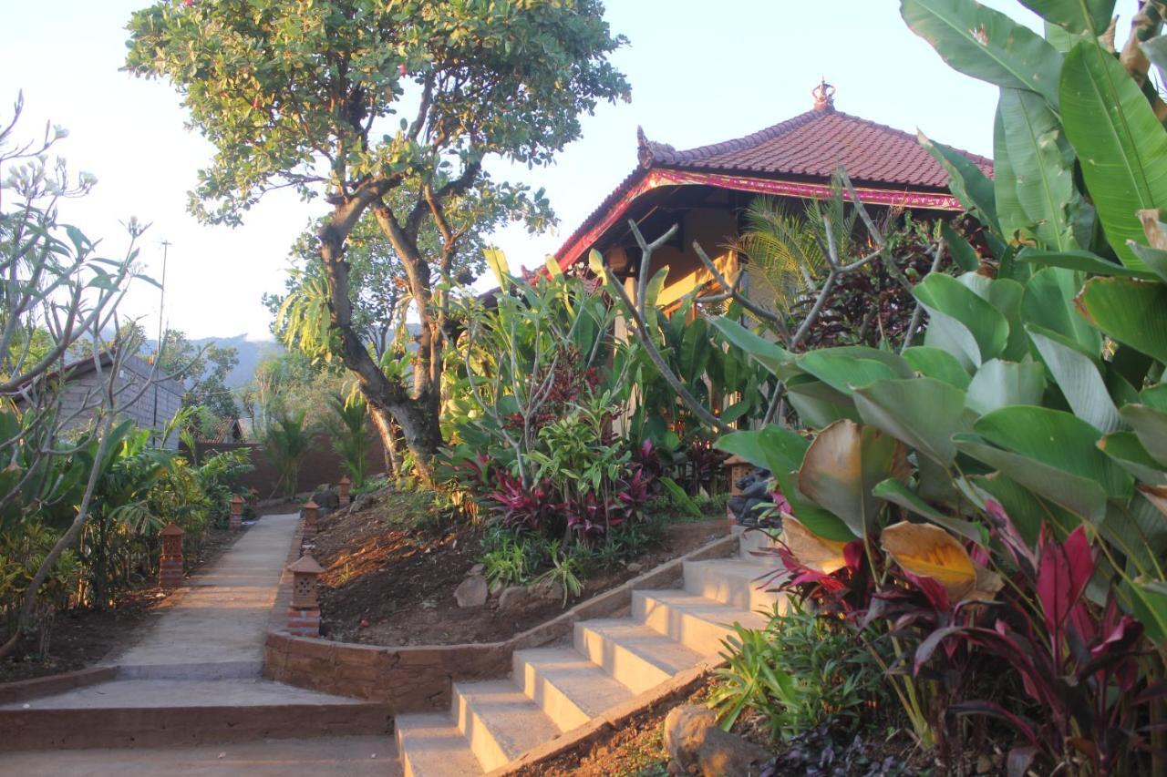 Eliska Sari Bungalows Sumberkima 페무테란 외부 사진