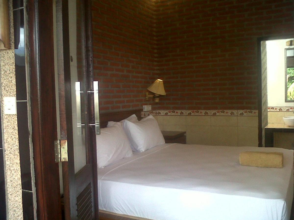 Eliska Sari Bungalows Sumberkima 페무테란 외부 사진