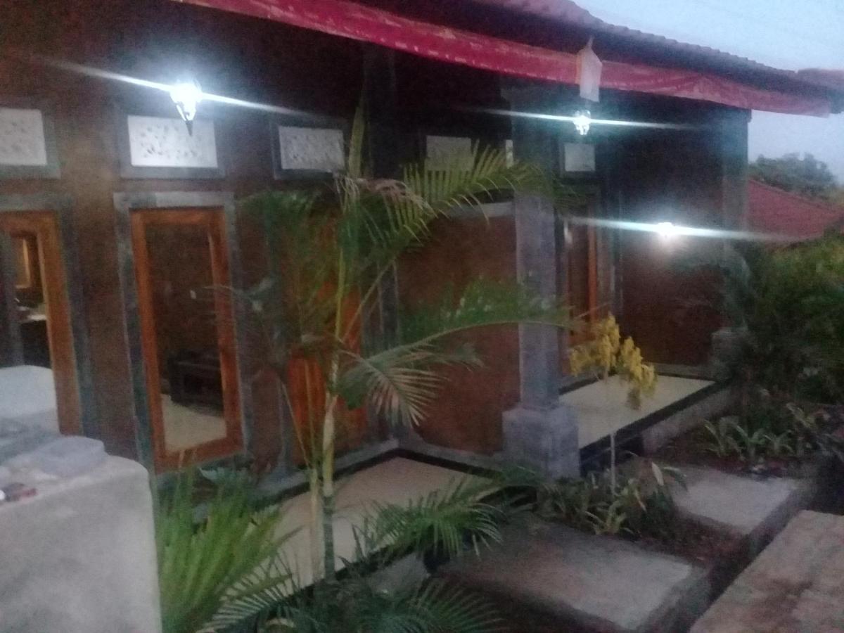 Eliska Sari Bungalows Sumberkima 페무테란 외부 사진
